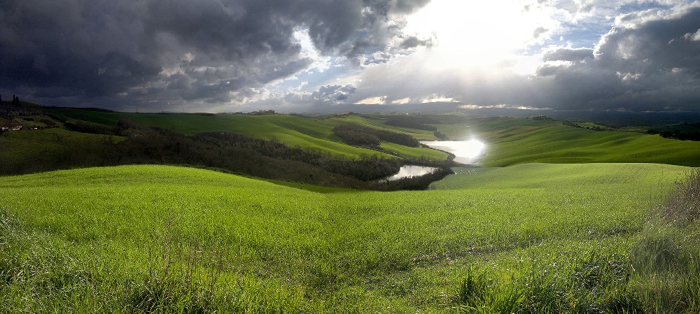 CRETE SENESI - AGRITURISMO PODERNUOVO